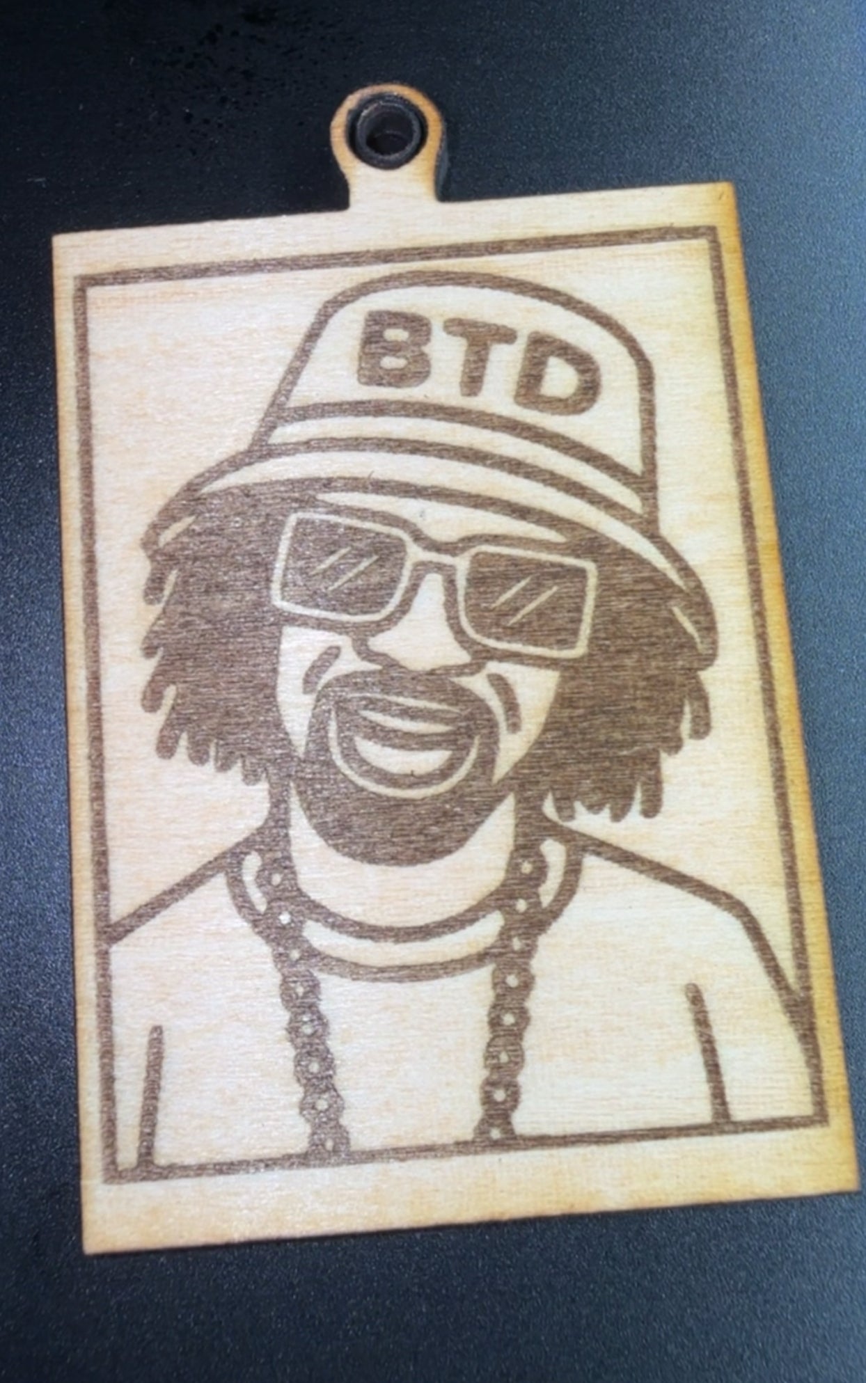 Mac Dre Inspired Wooden Keychain – Bay Area Hip-Hop Tribute Engraving
