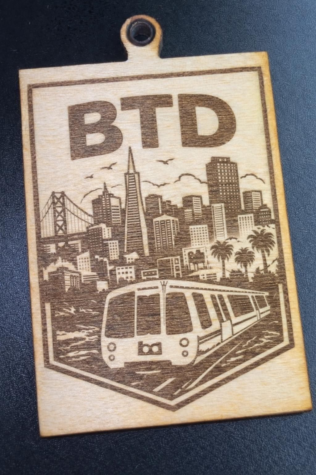 San Francisco Skyline Wooden Keychain – Laser Engraved Cityscape & BART Train